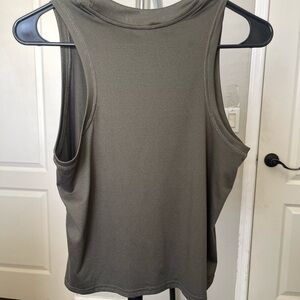 Vuori Olive Tank Top